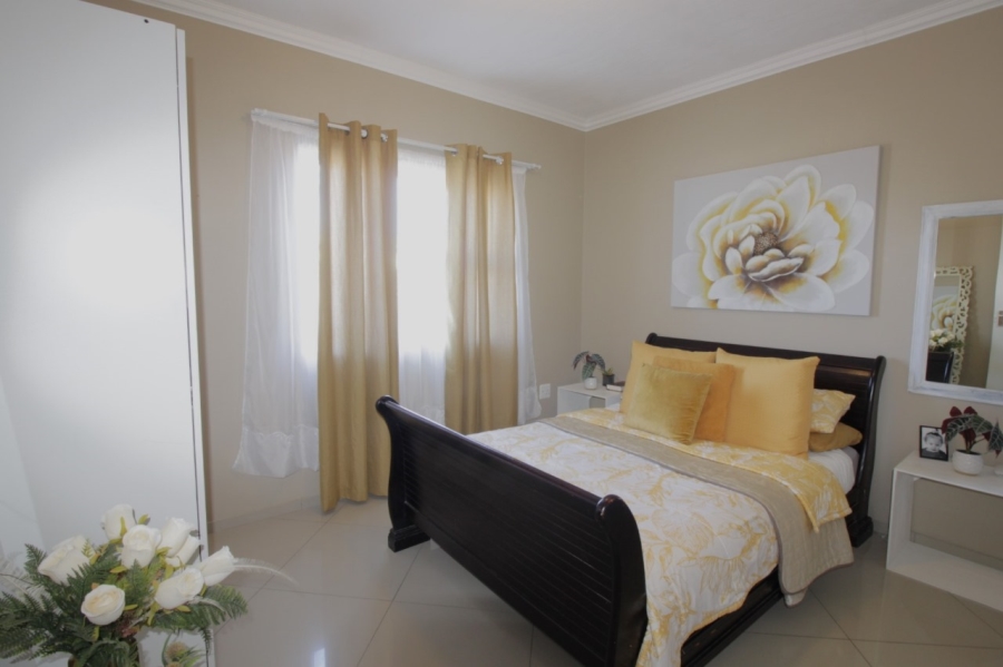 3 Bedroom Property for Sale in Wavecrest Eastern Cape